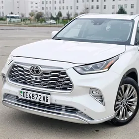 Toyota Highlander 2024