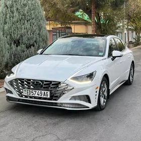 Hyundai Sonata 2020