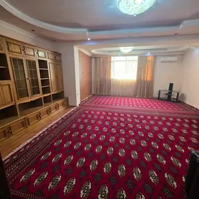 5 МКР 4 комн 130м²