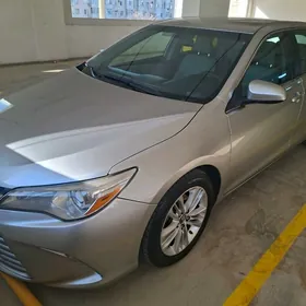 Toyota Camry 2016
