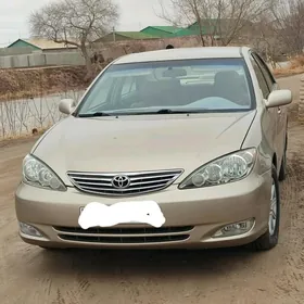 Toyota Camry 2003
