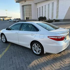 Toyota Camry 2017