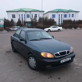 Daewoo Lanos 1998