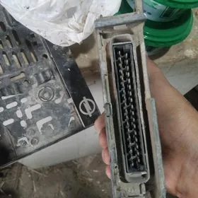 OPEL KAROPKA KOMPYUTER AVTOMAT