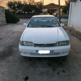 Nissan Sunny 1999