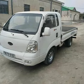 Kia Bongo 2004