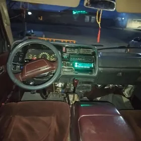 Toyota Hiace 1990