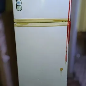 ХОЛОДИЛЬНИК СРОЧНО