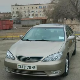 Toyota Camry 2005