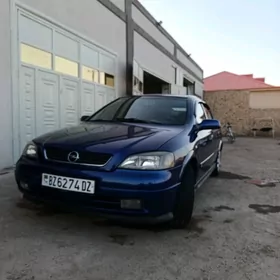 Opel Astra 2003