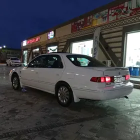 Toyota Camry 1999