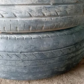 195,70,14 балло