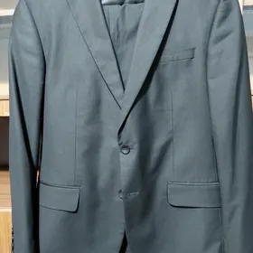 kastyum jalbar gara komplekt