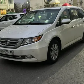 Honda Odyssey 2015