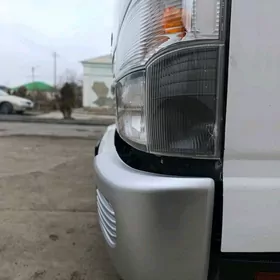 Mitsubishi Canter 2024