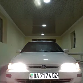 Toyota Corolla 1998