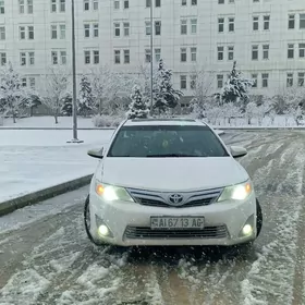 Toyota Camry 2013