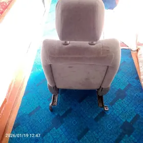 Duty Avalon mata salon