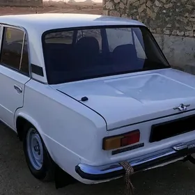 Lada 2104 1980