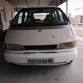 Toyota Previa 1991