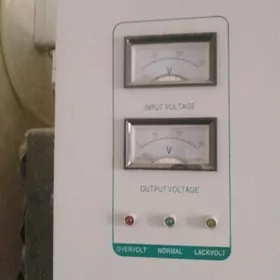 Стабилизатор напряжения