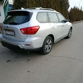 Nissan Pathfinder 2020