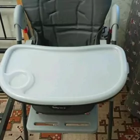 детский столик для кормления