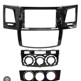 Hilux 06-15 android ramka 9luk