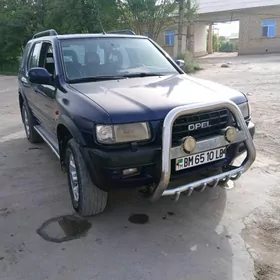 Opel Frontera 1999