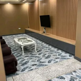 Eyesinden satlyk jay