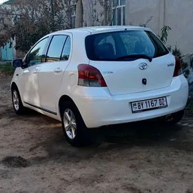 Toyota Yaris 2008