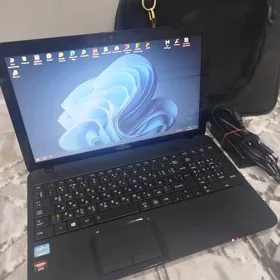Ноутбук Toshiba