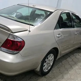 Toyota Camry 2005