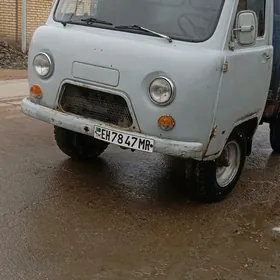 UAZ 452 1984