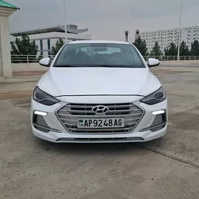 Hyundai Elantra 2018