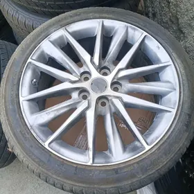 Camry diska Ýewropaka 19lik