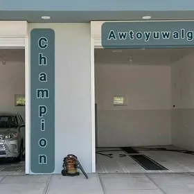 awto yuwalga işgär gerek