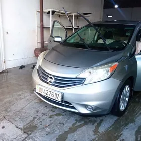 Nissan Versa Note 2013