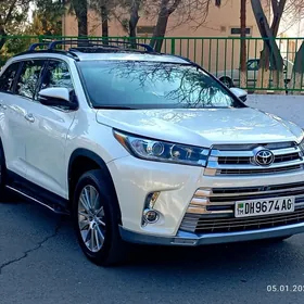 Toyota Highlander 2019