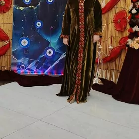 tylky monetga biserli