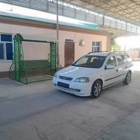 Opel Astra 2001
