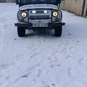 UAZ 469 2001
