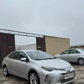 Toyota Corolla 2018