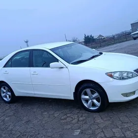 Toyota Camry 2005