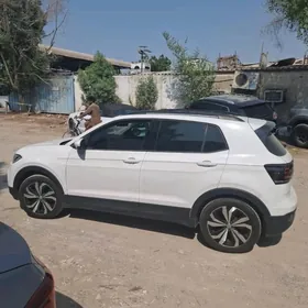 Volkswagen Atlas Cross Sport 2020