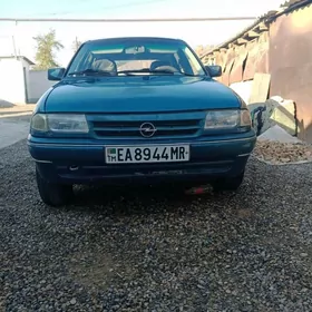 Opel Astra 1992