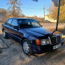 Mercedes-Benz 230E 1992