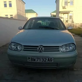 Volkswagen Golf 2002
