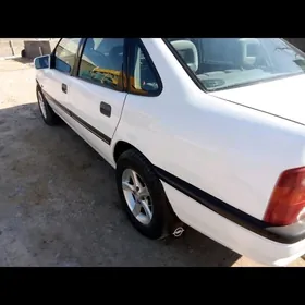 Opel Vectra 1990