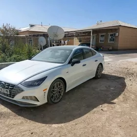 Hyundai Sonata 2022